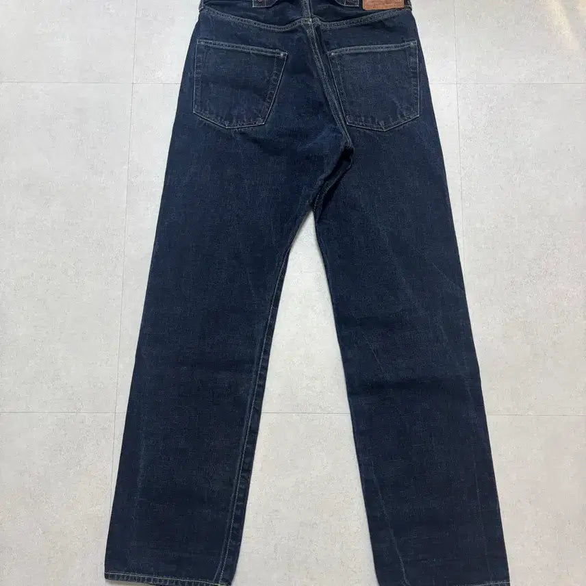 [BUNJANG] OutStanding ShinChBack Selvedge Denim Lot. 1201 / [아웃스탠딩] 신치백 셀비지 데님 Lot. 1201