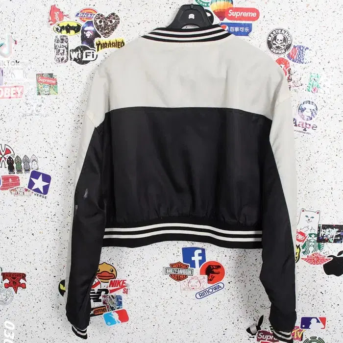 [BUNJANG] GRAY Logo Crop Varsity Jacket / [득템가] 여성F/ GRAY 로고 크롭 바시티점퍼 3-128