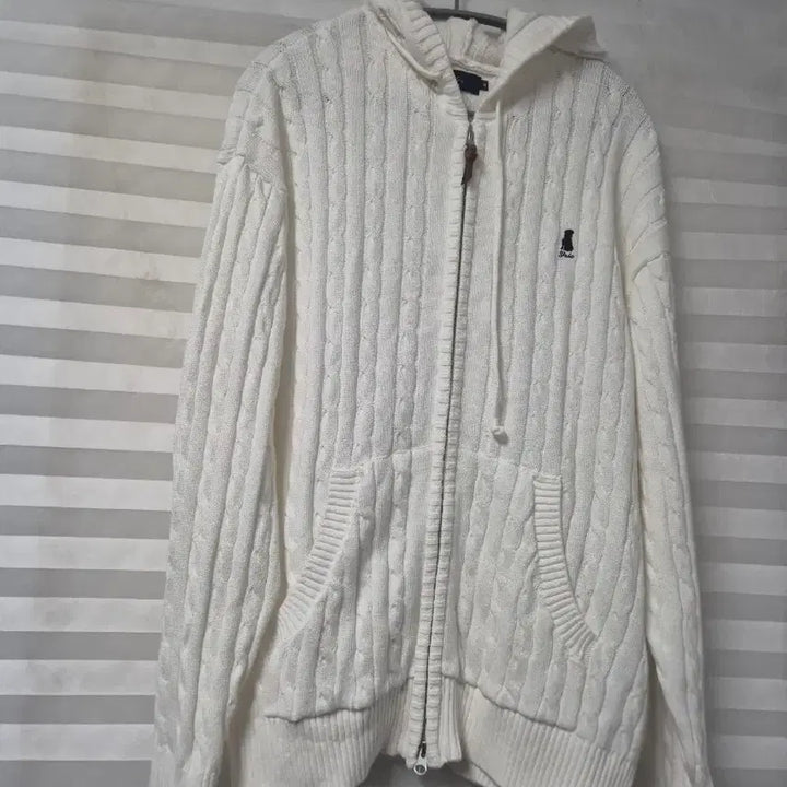 [BUNJANG] Yale Cable Knit Hoodie Zip-up / 예일 케이블 후드 집업 니트