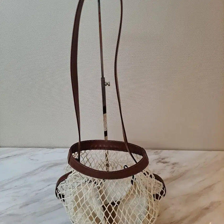 [BUNJANG] LE 17 SEPTEMBRE Ivory Net Bucket Bag / 르 17 세프템브르 (LE 17 SEPTEMBRE)