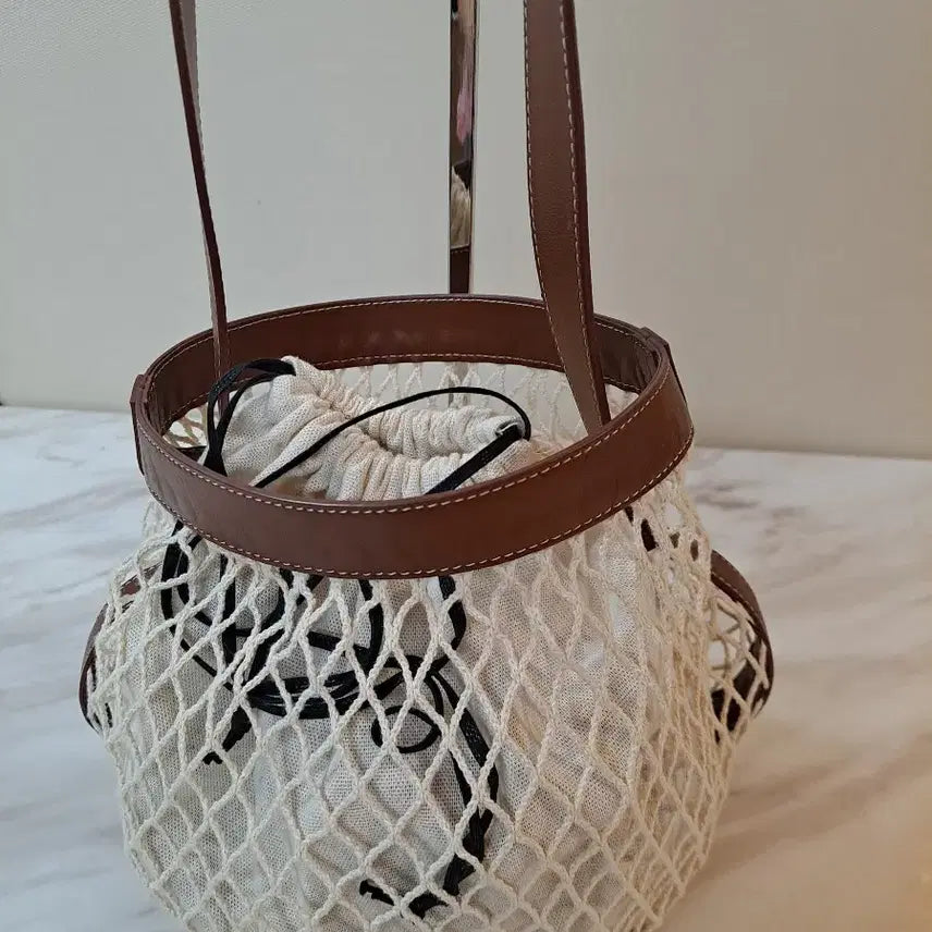 [BUNJANG] LE 17 SEPTEMBRE Ivory Net Bucket Bag / 르 17 세프템브르 (LE 17 SEPTEMBRE)