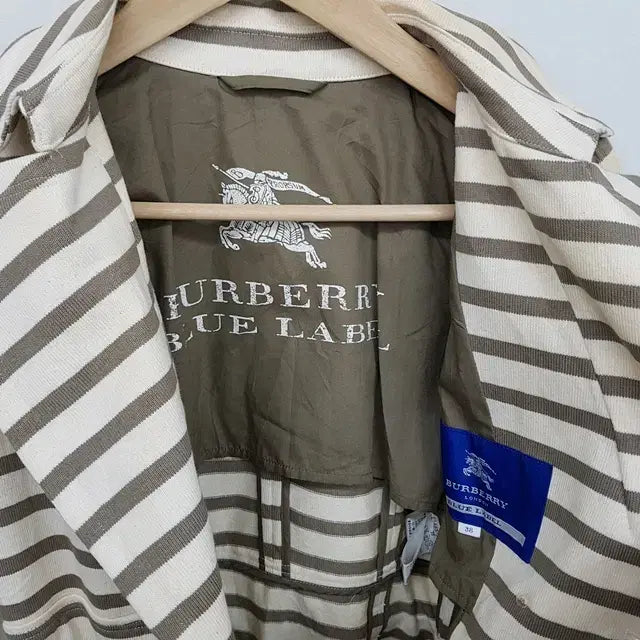 [BUNJANG] Burberry Blue Label Double Half Coat / BURBERRY 버버리 블루라벨 더블 하프 코트