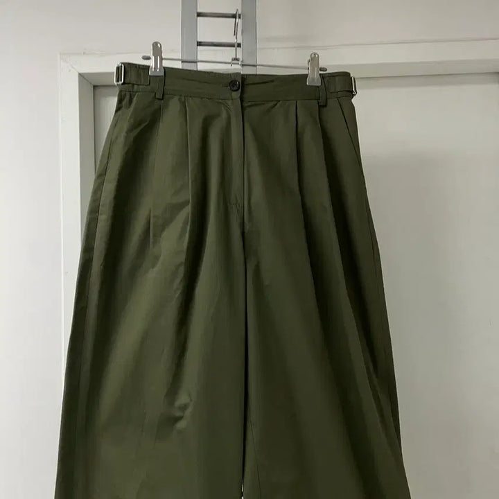 [SOLD OUT] APC 아페쎄 카키 팬츠 38(W)
