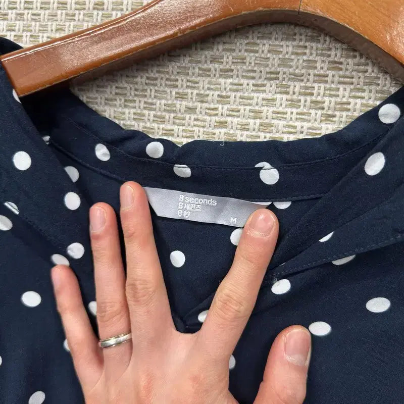 [BUNJANG] 8 Seconds Dot Blouse M / 에잇세컨즈 도트 블라우스 M M13253