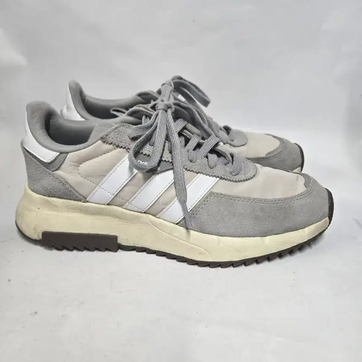 [BUNJANG] Adidas Retropy Gray Sneakers 255 / 아디다스 Retropy  그레이 스니커즈 255