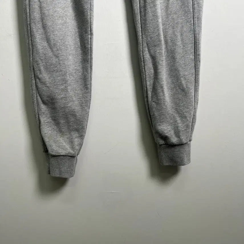 [BUNJANG] Maison Kitsune Tricolor Fox Patch Jogger Pants S / 메종키츠네 트리컬러 폭스 패치 조거 팬츠 S