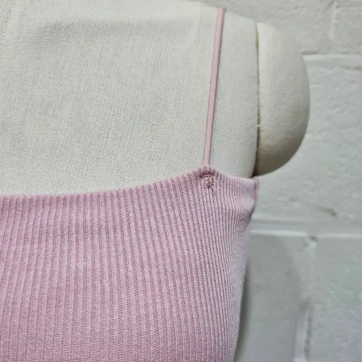 [BUNJANG] Pink Ribbed Knit Tank Top / 캡내장 골지 나시- 핑크