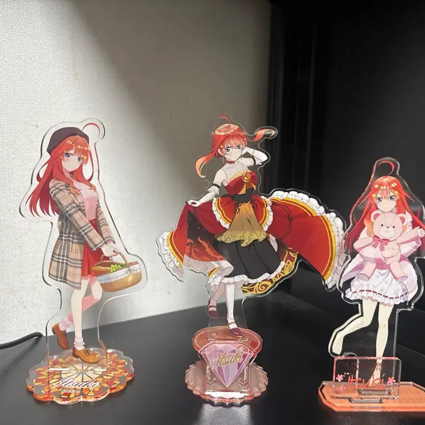 [BUNJANG] The Quintessential Quintuplets Itsuki Nakano Acrylic Set / 5등분의신부 나카노 이츠키 아크릴 세트