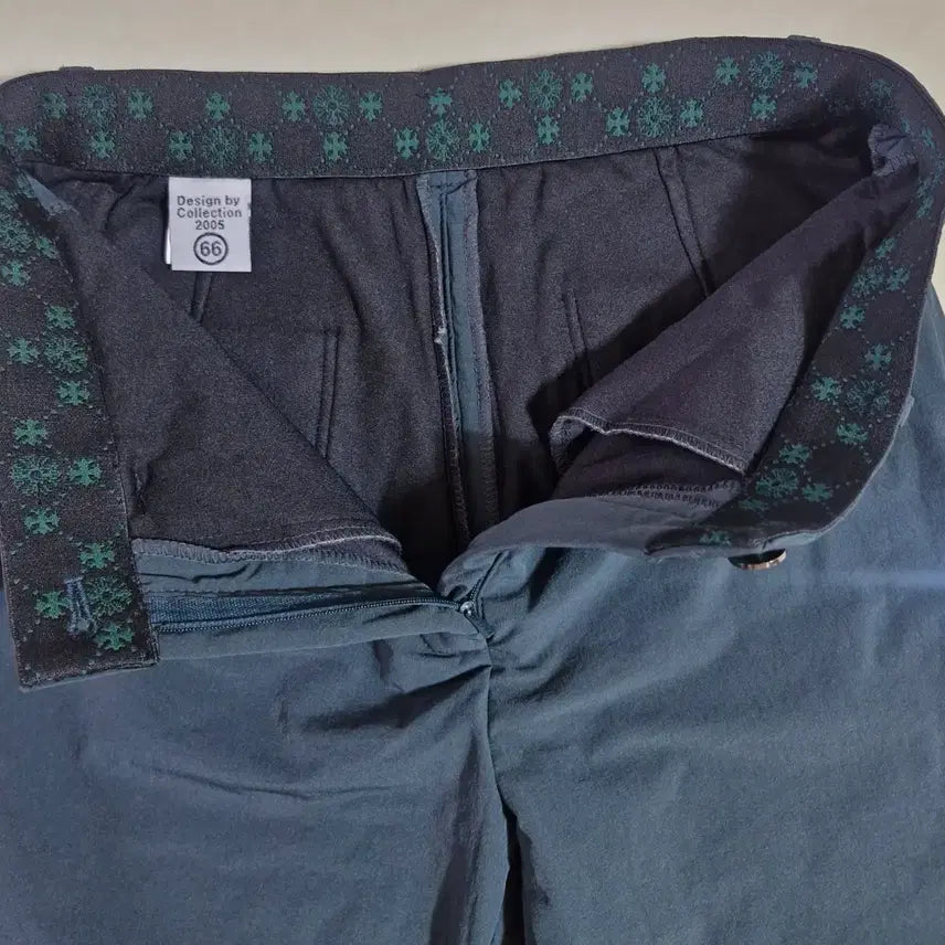 [BUNJANG] Women's Navy Blue Slacks (Size 66) / 여성 바지 66