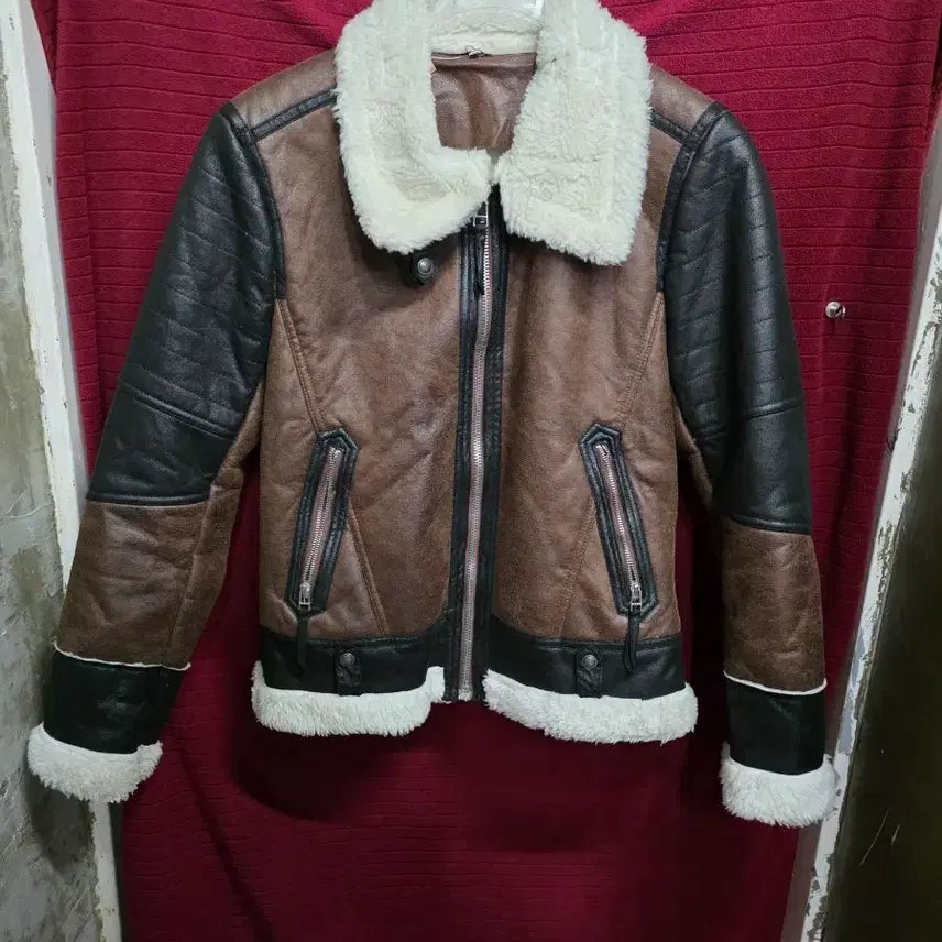 [BUNJANG] Brown Faux Fur Lined Mustang Jacket / 브라운 무스탕 퍼 자켓  /3