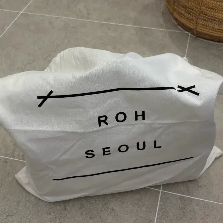 [BUNJANG] ROH Square Bag Large Tote - Taupe / ROH 로서울 스퀘어백 라지 토프색