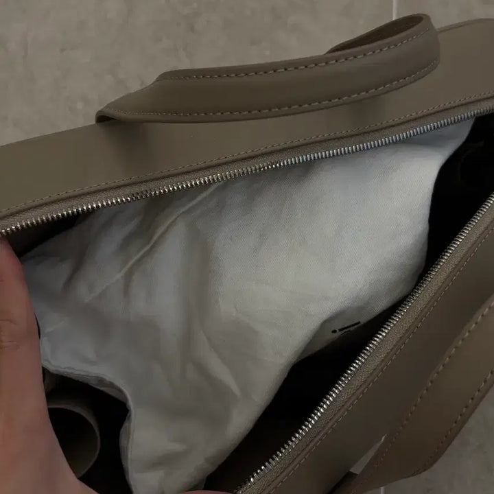[BUNJANG] ROH Square Bag Large Tote - Taupe / ROH 로서울 스퀘어백 라지 토프색