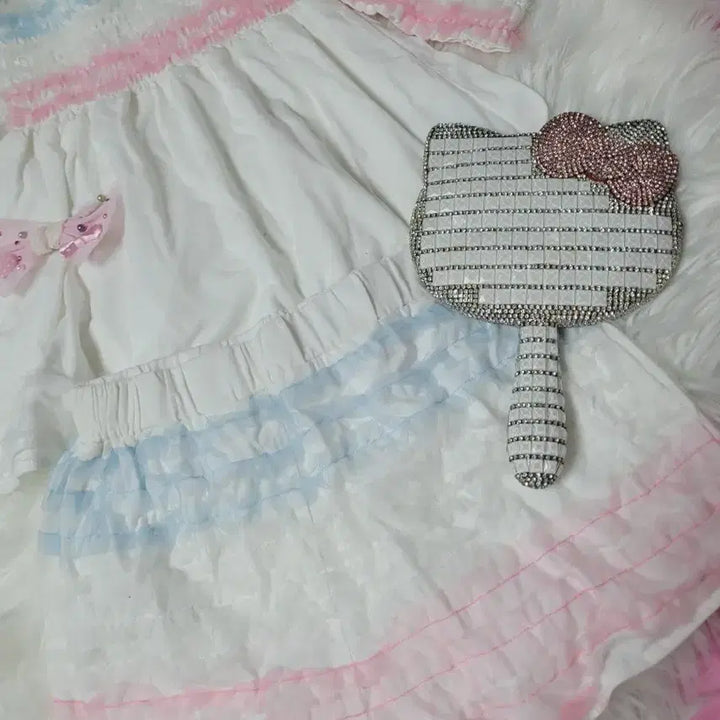 [BUNJANG] White Pink/Blue Frill Two-Piece Set / 화이트 핑크/블루 프릴 투피스 세트 수입