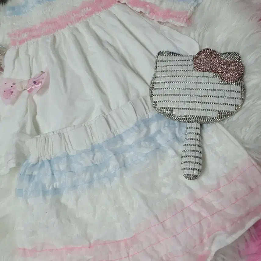 [BUNJANG] White Pink/Blue Frill Two-Piece Set / 화이트 핑크/블루 프릴 투피스 세트 수입