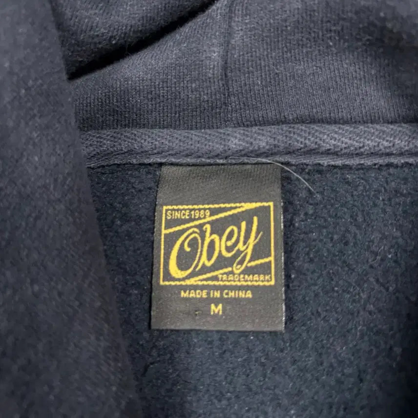 [BUNJANG] OBEY Charcoal Hoodie / 오베이 차콜컬러 후드티