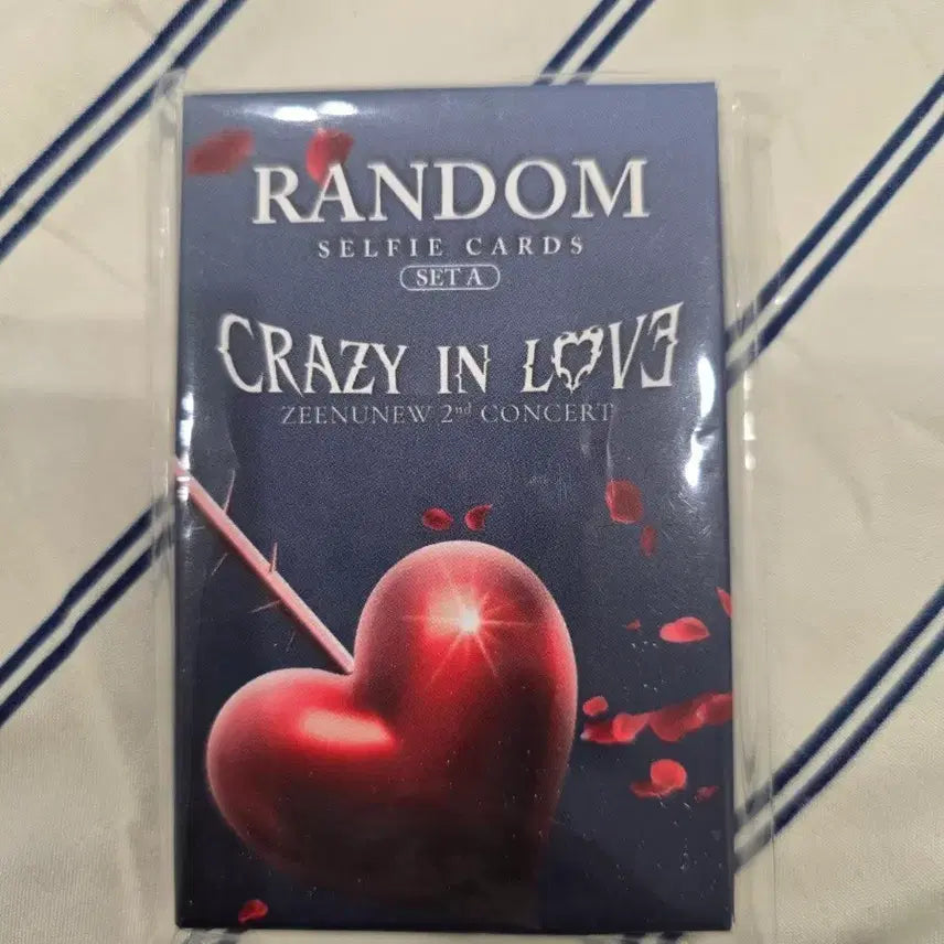 [SOLD OUT] ZEENUNEW Crazy In Love 콘서트 랜덤 셀피카드 A
