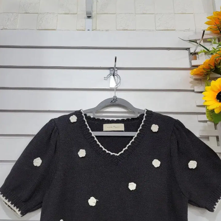 [BUNJANG] Vivis Black Knit T-shirt / 
