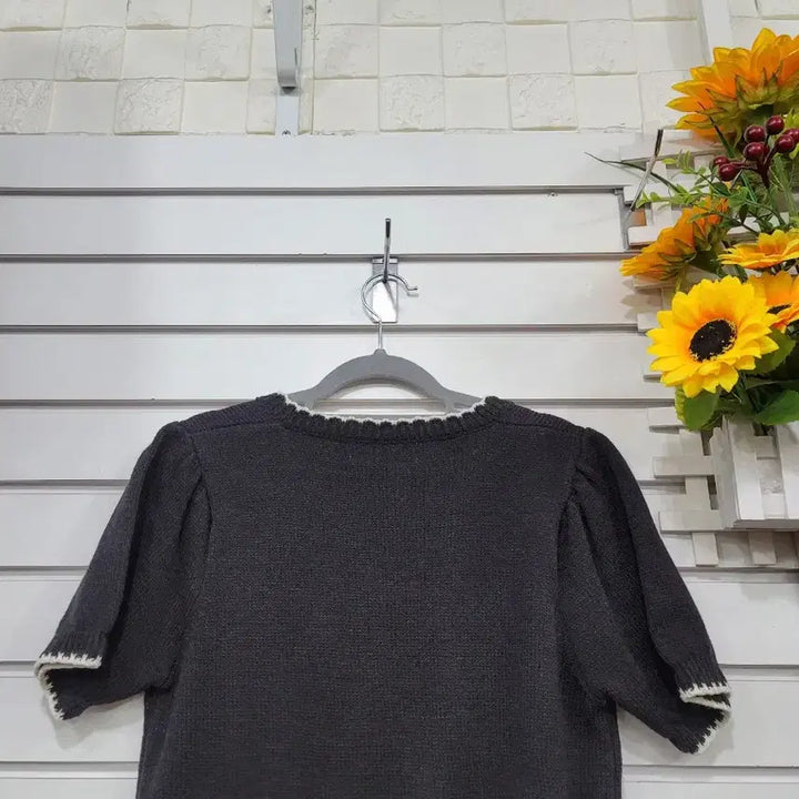 [BUNJANG] Vivis Black Knit T-shirt / 