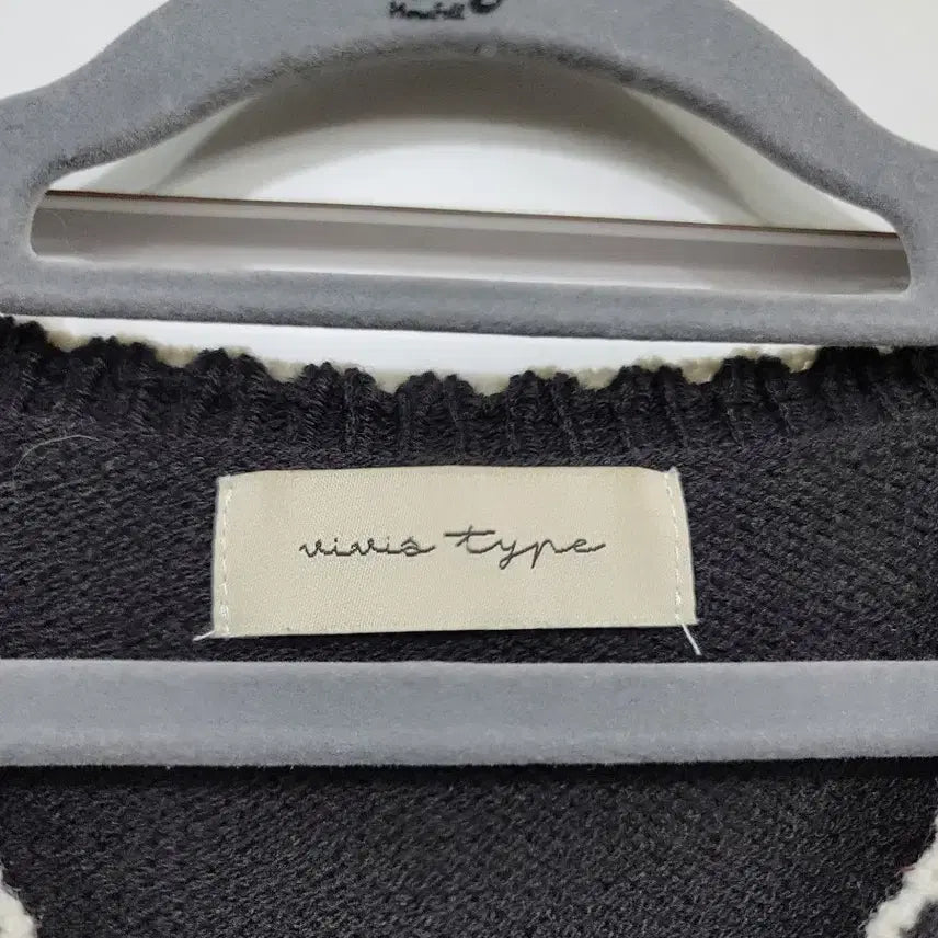 [BUNJANG] Vivis Black Knit T-shirt / 
