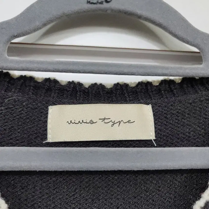 [BUNJANG] Vivis Black Knit T-shirt / 