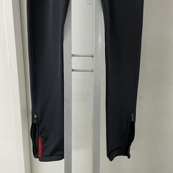 [BUNJANG] Prada Sport Fleece Pants S / 프라다 스포츠 기모 팬츠 S