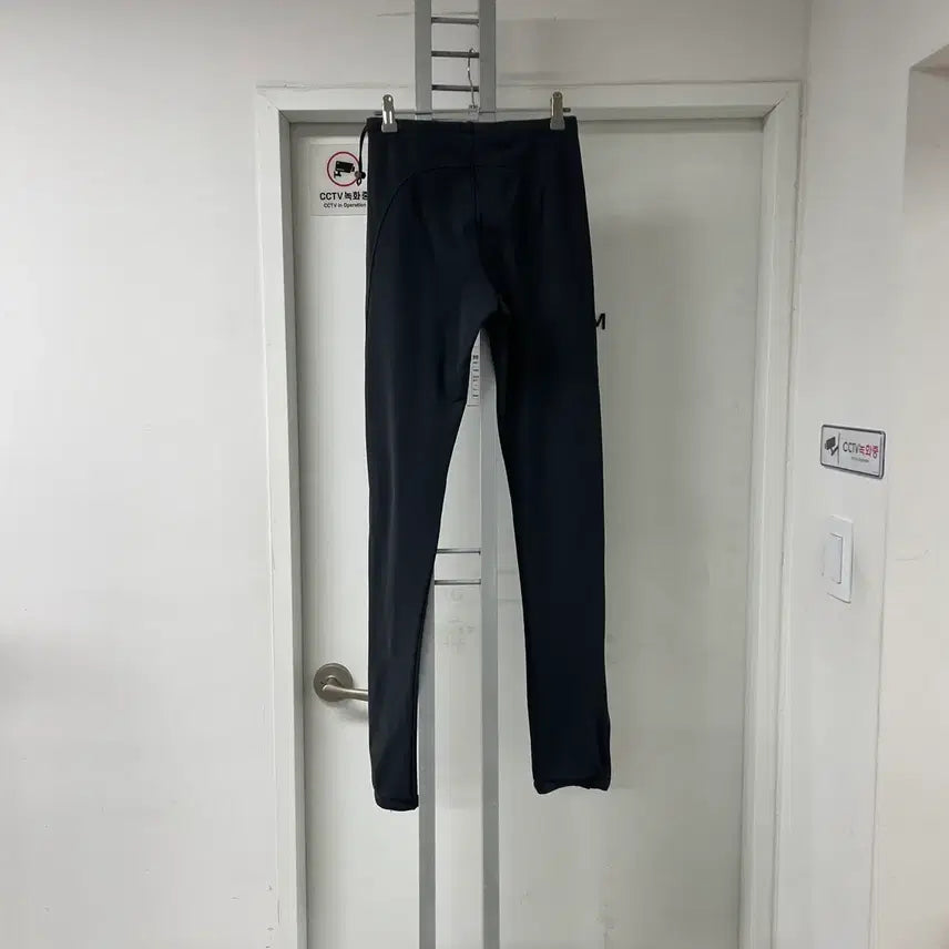 [BUNJANG] Prada Sport Fleece Pants S / 프라다 스포츠 기모 팬츠 S