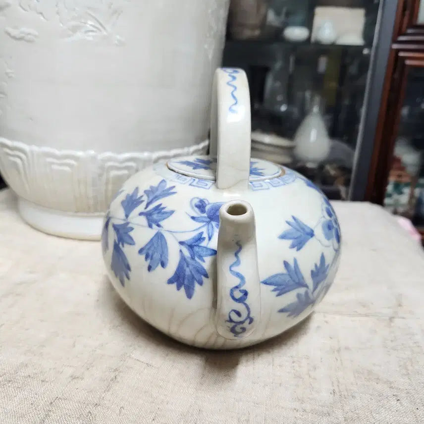 [BUNJANG] Celadon Porcelain Peony Teapot / 청화백자 목단주전자