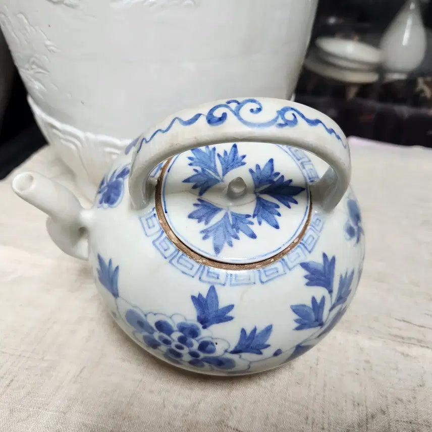 [BUNJANG] Celadon Porcelain Peony Teapot / 청화백자 목단주전자