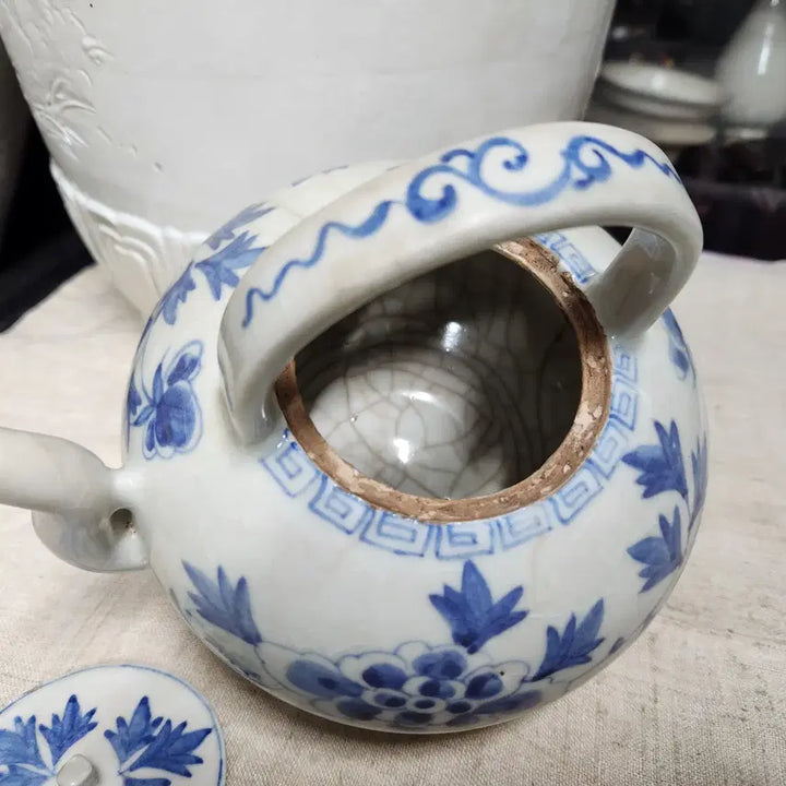 [BUNJANG] Celadon Porcelain Peony Teapot / 청화백자 목단주전자