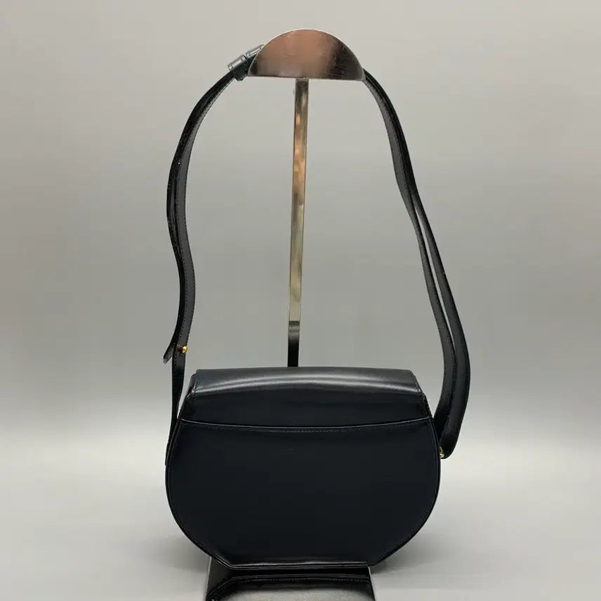 [SOLD OUT] 267000569 까르띠에 사파이어라인 블랙 숄더백
