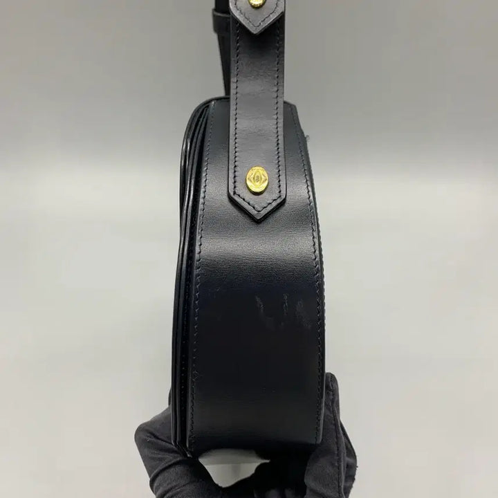 [SOLD OUT] 267000569 까르띠에 사파이어라인 블랙 숄더백