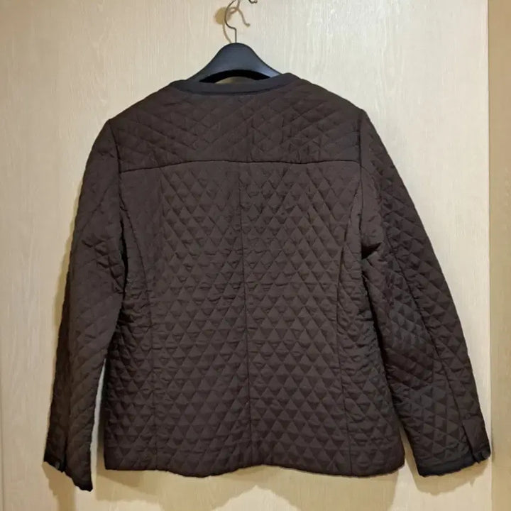 [BUNJANG] Crocodile Brown Quilted Jacket (Size 100) / 크로커다일 브라운 퀼팅 자켓사이즈100