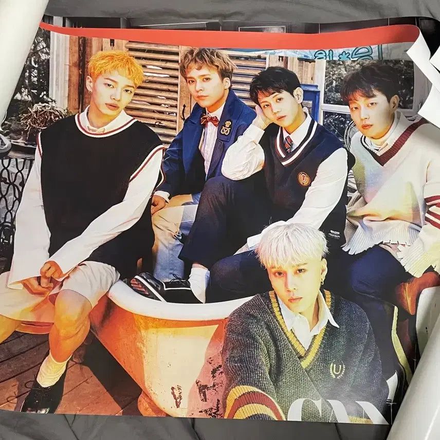 [BUNJANG] Highlight BEAST Poster Bundle Set / 하이라이트 비스트 포스터 브로마이드 9종 일괄