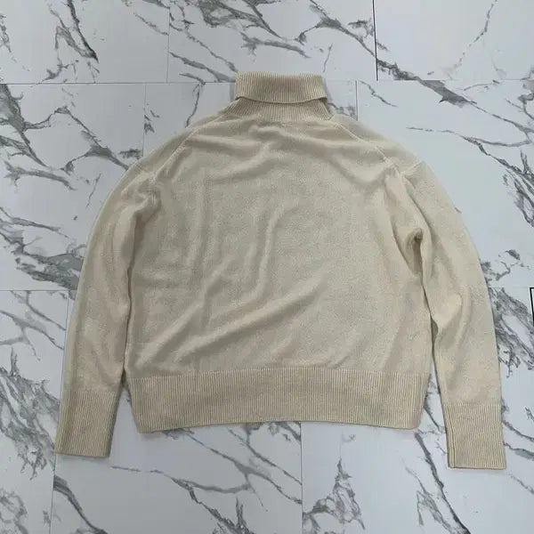 [BUNJANG] Sooyoum Cashmere 100% Turtleneck Knit Sweater / 소윰 캐시미어 100% 목폴라 니트