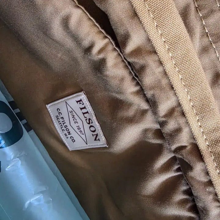 [BUNJANG] Filson Lightweight Waxed Cotton Canvas Field Bag / Filson 필슨 경량화 왁스드 코튼 켄버스 필드백 가방