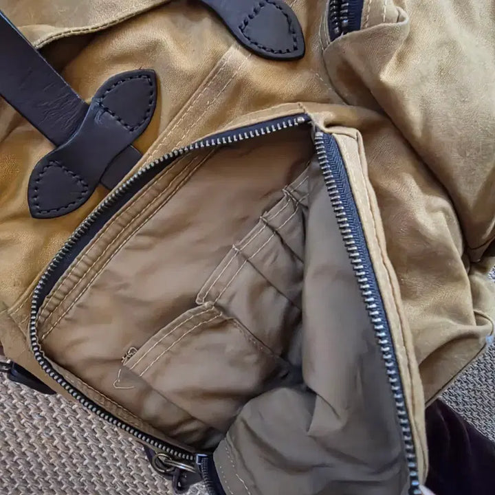 [BUNJANG] Filson Lightweight Waxed Cotton Canvas Field Bag / Filson 필슨 경량화 왁스드 코튼 켄버스 필드백 가방