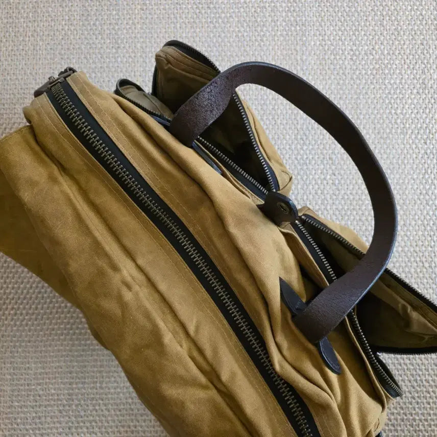 [BUNJANG] Filson Lightweight Waxed Cotton Canvas Field Bag / Filson 필슨 경량화 왁스드 코튼 켄버스 필드백 가방