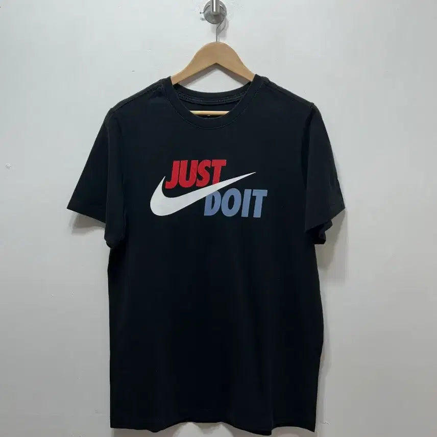 [BUNJANG] Nike JUST DO IT Black T-Shirt (L) / 나이키 JUST DO IT 블랙 반팔 티셔츠 L