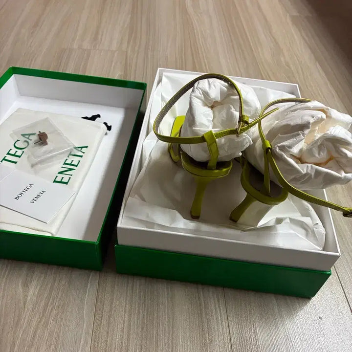 [SOLD OUT] 보테가 샌들 발렌부츠