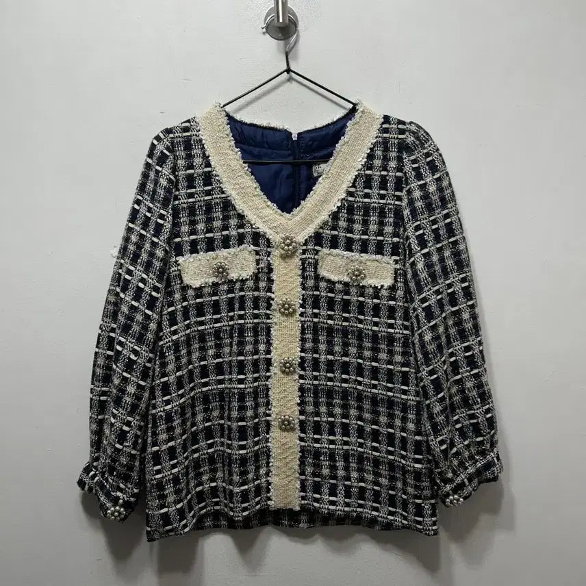 [BUNJANG] Tweed Check Pearl Embellished Jacket M / 트위드 체크 진주 장식 자켓 M