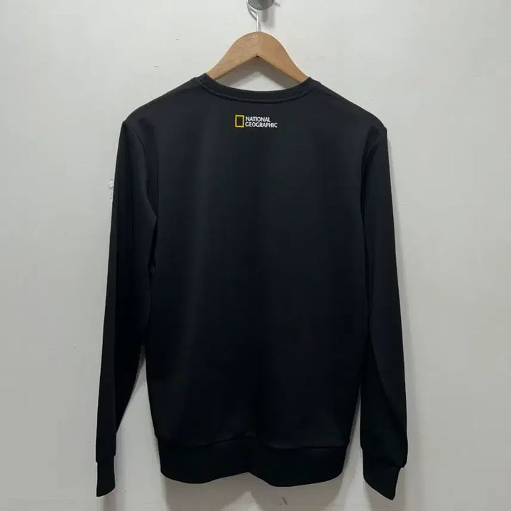 [BUNJANG] National Geographic Black Crewneck Sweatshirt M / 내셔널지오그래픽 검정 맨투맨 티셔츠 M