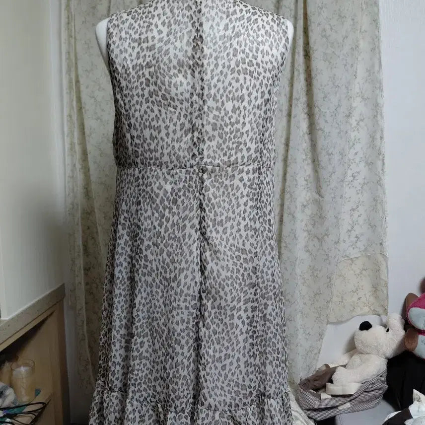 [BUNJANG] Gyaru Leopard Print Chiffon Long Dress / [갸루] 쉬폰 레오파드 롱 원피스