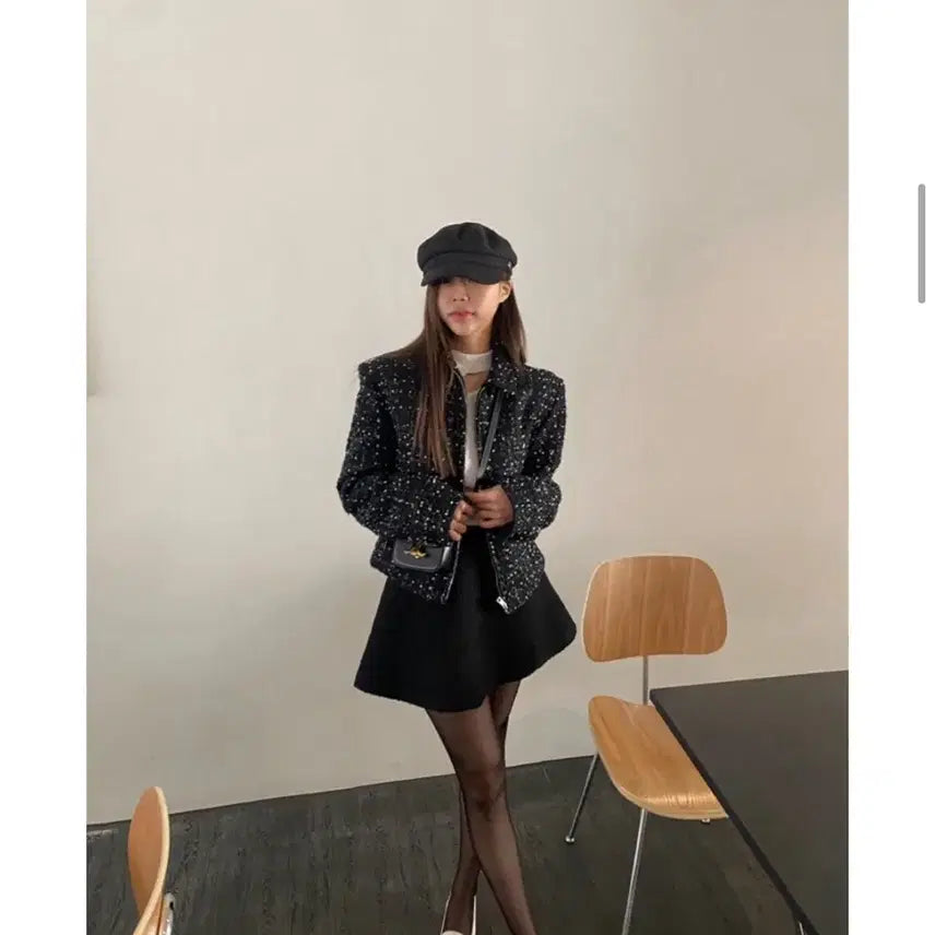 [BUNJANG] KARA Tweed Wool Zip-Up Jacket / 카라 트위드 울 집업 자켓