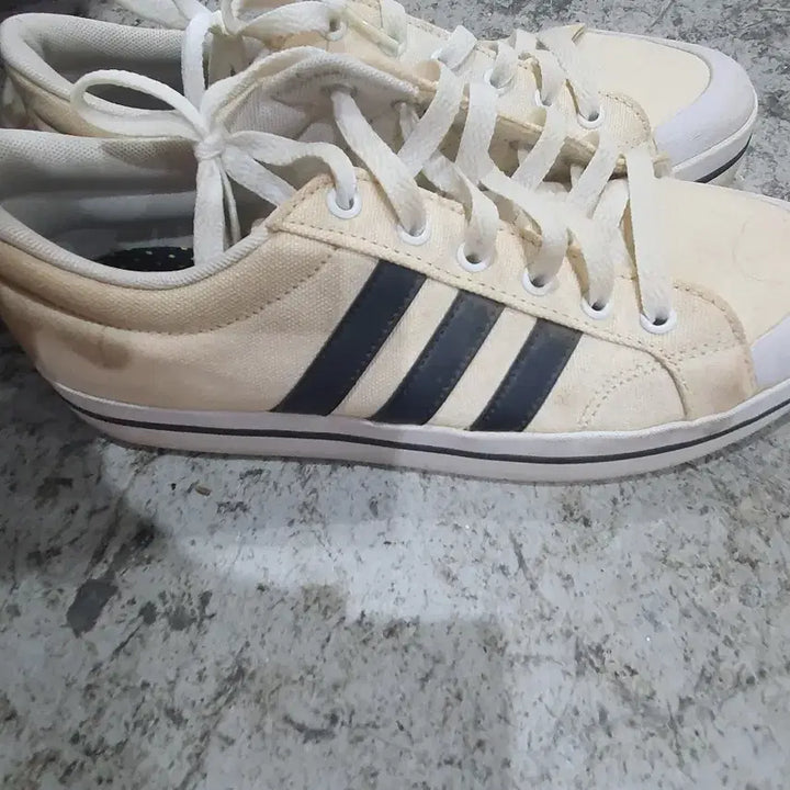 [BUNJANG] Adidas Stripe Ivory Sneakers / 아디다스 삼선 스트라이프 운동화 아이보리