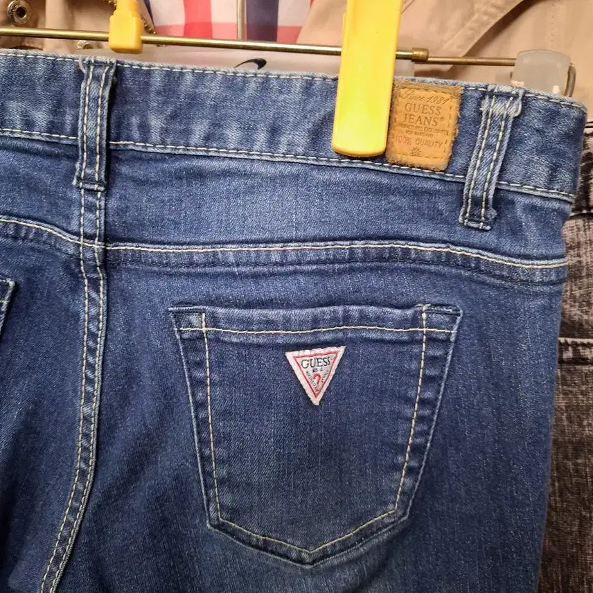 [BUNJANG] Guess Denim Jeans, Waist 70 / 게스 청바지 데님 팬츠. 허리 70