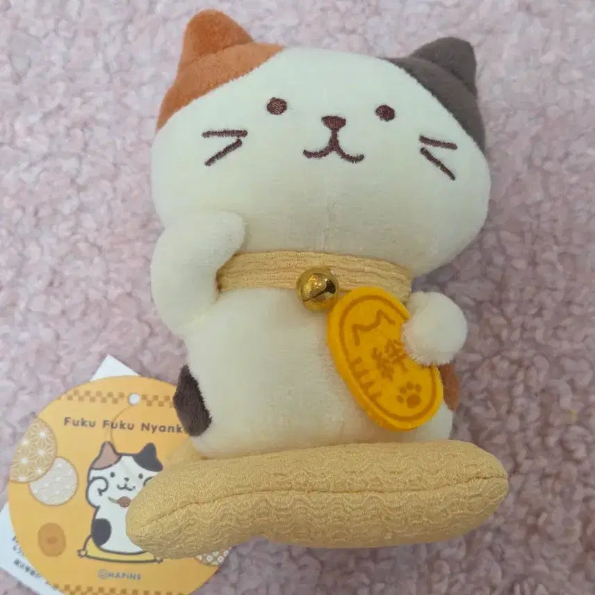[BUNJANG] FukuFuku NyanKo Lucky Cat Plush Toy / 후쿠후쿠 냥코 인형 복고양이