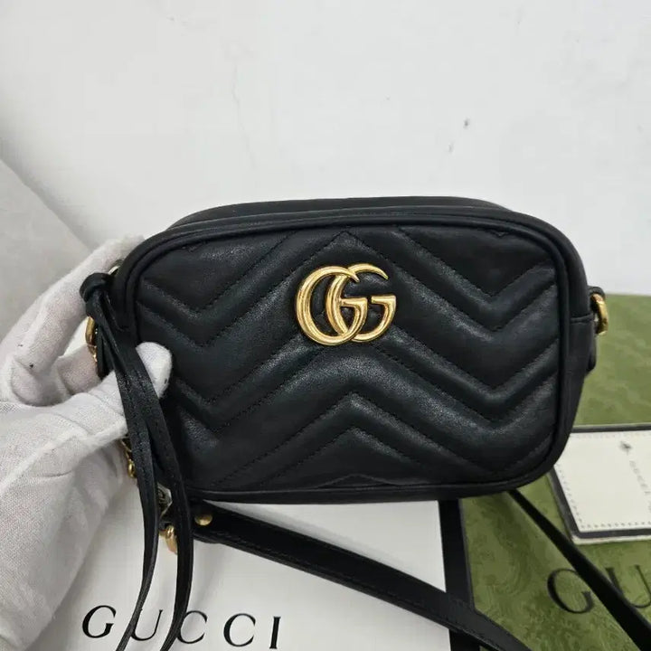 [BUNJANG] Gucci Marmont GG Camera Bag Shoulder Bag / [정품] 구찌 마몬트 GG 카메라백 숄더백
