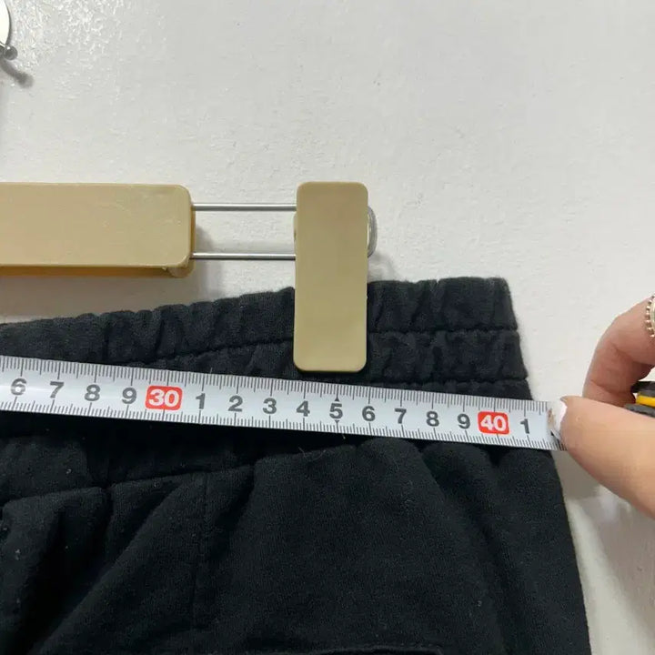 [BUNJANG] NBA Black Shorts 1946 Logo (Size 32) / NBA 블랙 반바지 1946 로고 32사이즈