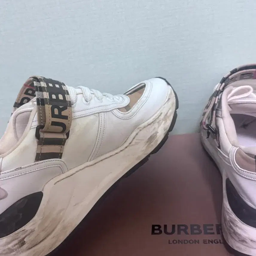 [BUNJANG] Burberry Sneakers Women&
