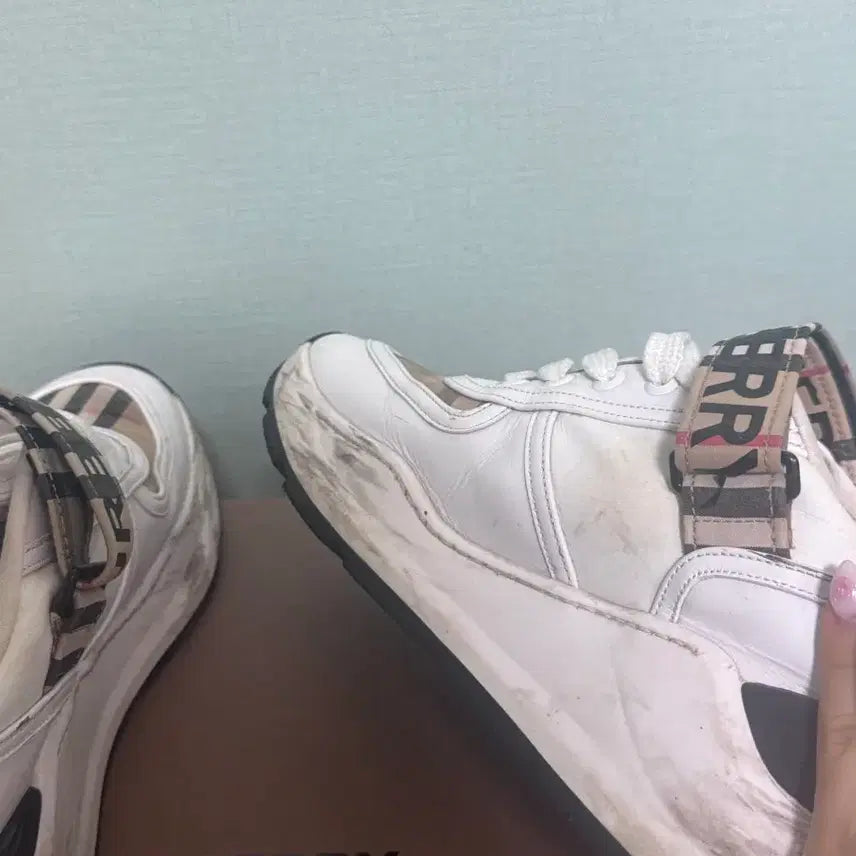 [BUNJANG] Burberry Sneakers Women&